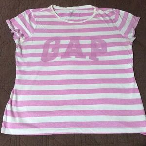 Used Gap Tee